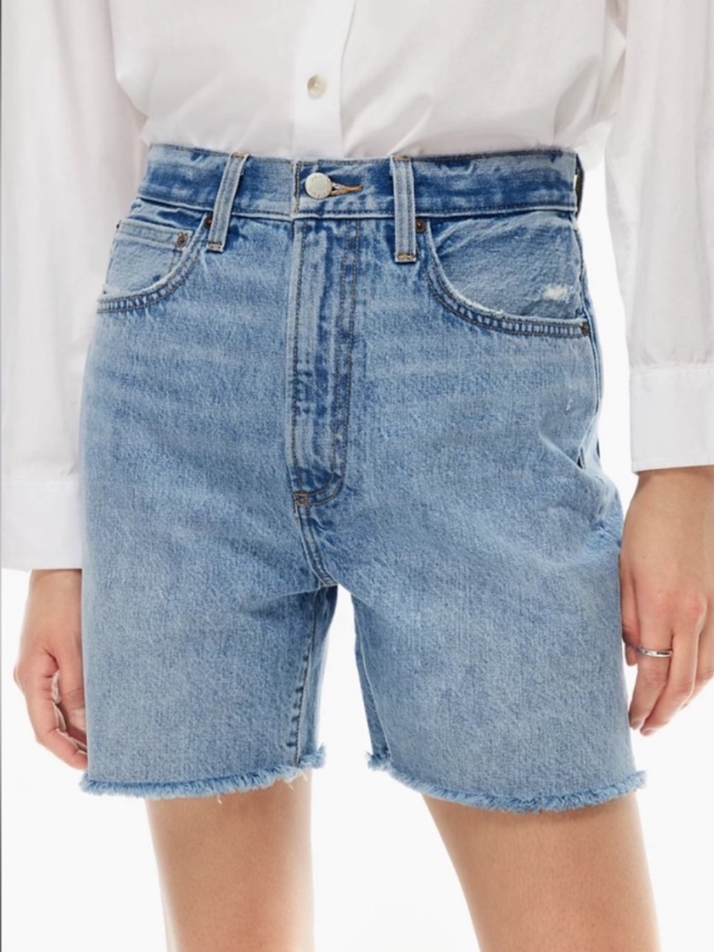 DENIM FORUM aritzia boyfriend loose midnight denim shorts size 28